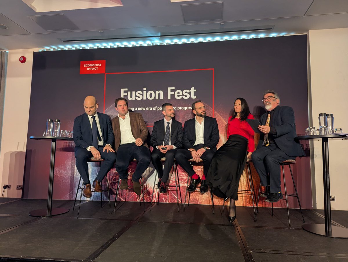 Talking about MgB2 superconducting technology for #fusionenergy <a href="/TheEconomist/">The Economist</a> Fusion Fest in London. #ASGSuperconductors #MgB2