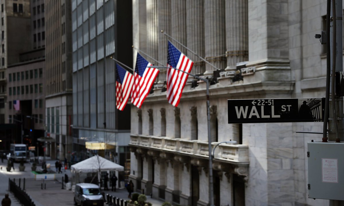 Danielibertari0's tweet photo. 🇺🇸🔥 La Casa Blanca dice que el presidente Trump "no aceptará una situación en la que se permita a Wall Street dirigir la economía".

Finalmente, alguien lo dijo.
Wall Street ha estado manipulando los mercados durante años: ganancias falsas, FUD, esquemas de bombeo y descarga y sombríos titulares de "fuentes dicen".# Trump