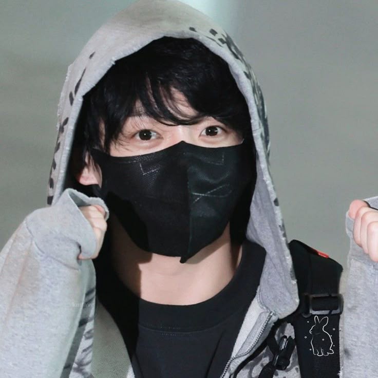 ً (@jeonisminee) on Twitter photo 