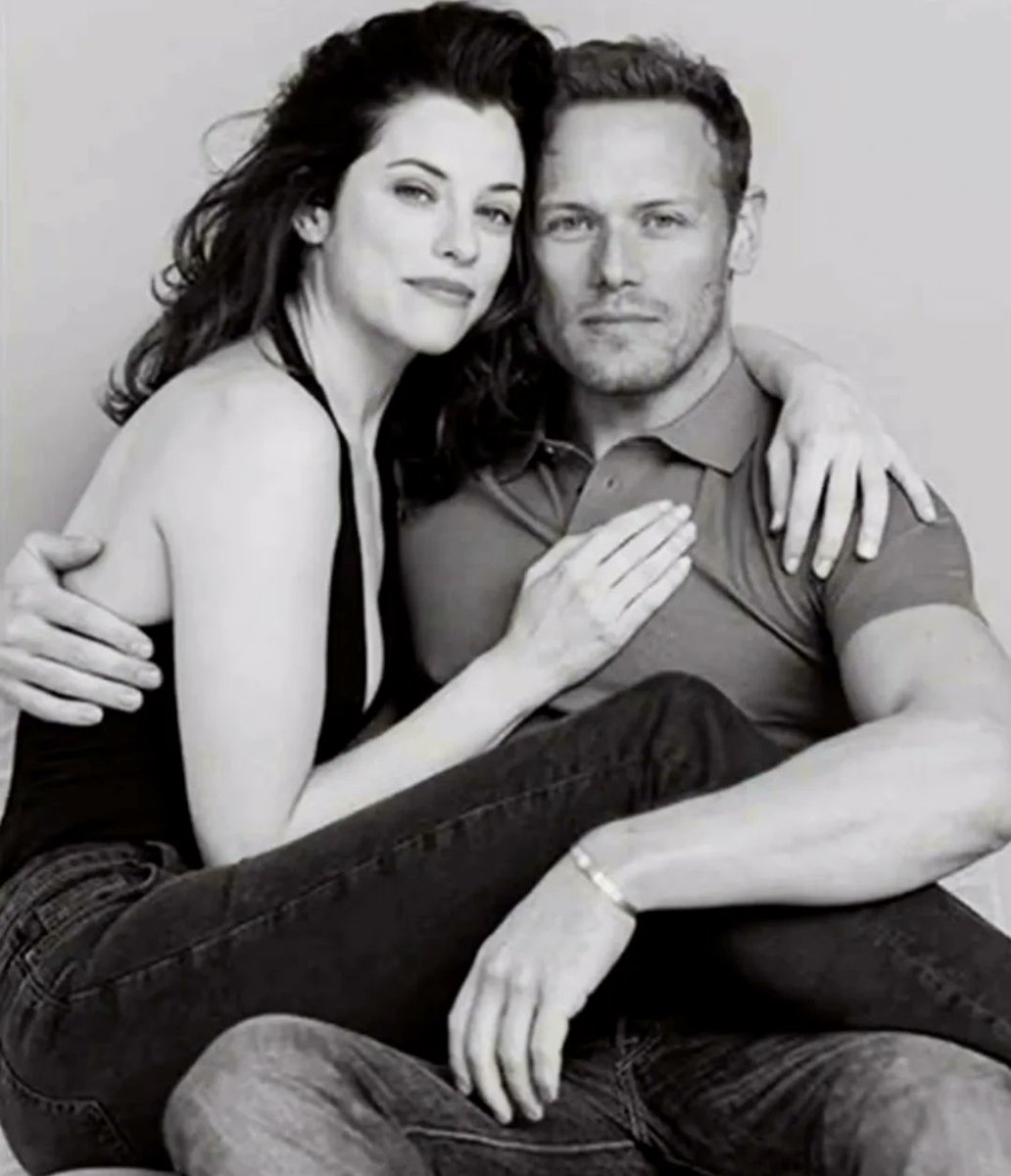 point_blank1959's tweet image. Who doesn't like Sam Heughan? 🤩🥰🤗  -  (1) photo Nele Daems neledaems.photo @JoyBunce1 @ottiwo #thecouplenextdoorseries #SDCC2017