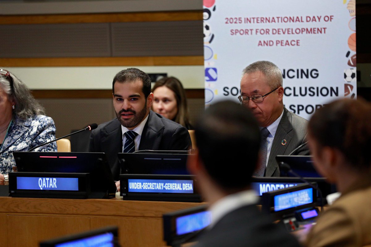 QatarAtUN's tweet image. On Advancing Social Inclusion Through Sport w/ Ms. Asma Al-Thani, Qatari mountaineer &amp;amp; 1st 🇶🇦 woman to summit Mount Everest , #Qatar recalled its belief in the🔑role of sport in eradicating poverty &amp;amp; contributing to full employment &amp;amp; decent work, all core pillars of #WSSD2
#IDSDP