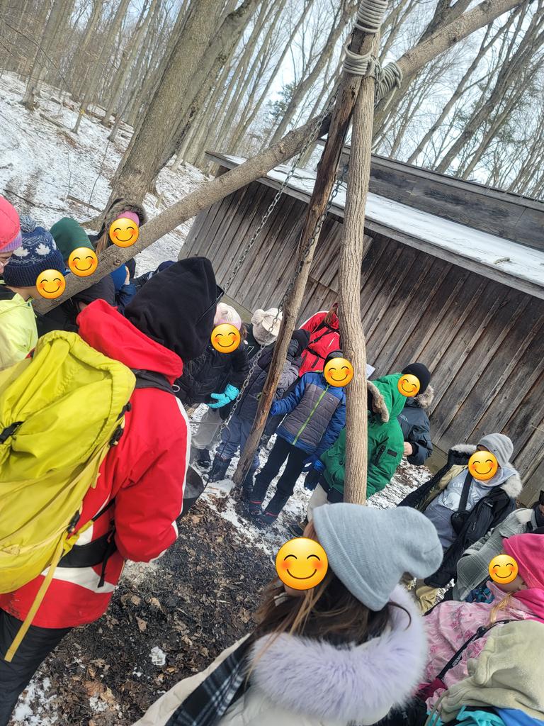 EOEC_TDSB's tweet photo. Churchill PS visits the EOEC Sugar Shack & learns about Indigenous knowledges, European perspectives & modern day methods anf traditions of collecting & processing maple sap into maple syrup & sugar #IndigenousKnowledges #MapleSyrup #SustainableHarvesting #CulinaryTraditions https://t.co/13DEVkRuiC