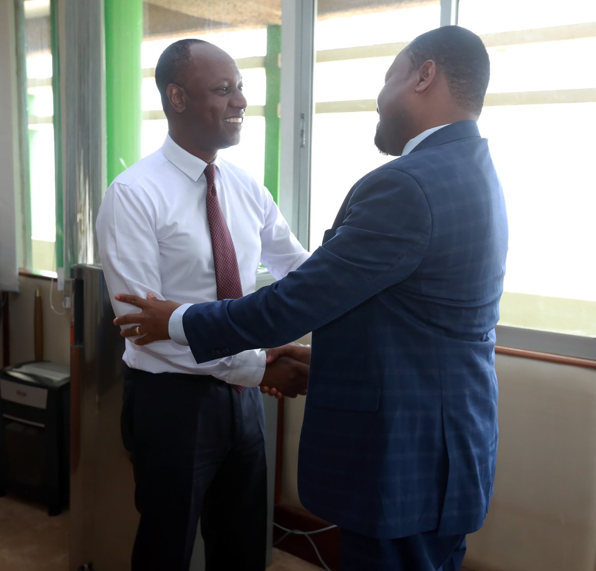 Mrkkevin's tweet photo. I  paid a Courtesy call and consultative meeting with Hon. Jonathan Mueke @jmueke CBS, Principal Secretary, Ministry of Agriculture and Livestock Development, State Department for Livestock Development, at his Kilimo House offices in Nairobi.
Kitui County has one of the
1/3 https://t.co/6wLoNN2HpD