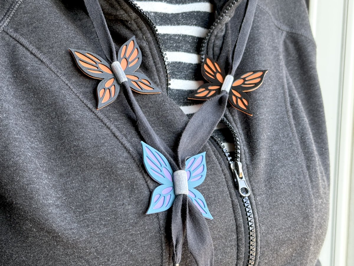 PenolopyBulnick's tweet photo. Butterfly sweatshirt string beads for the @printablescom Beads Contest! I used a regular butterfly design but then also used my #Craiyon and #Hueforge butterfly wings.

https://t.co/kz6YrwPRI6

#3Dprint #3Dprinting #3Dprinted #3DprintFashion #Printables https://t.co/L5zLWS1juY