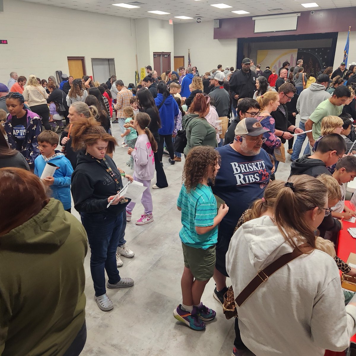 Moore Public Schools tweet media