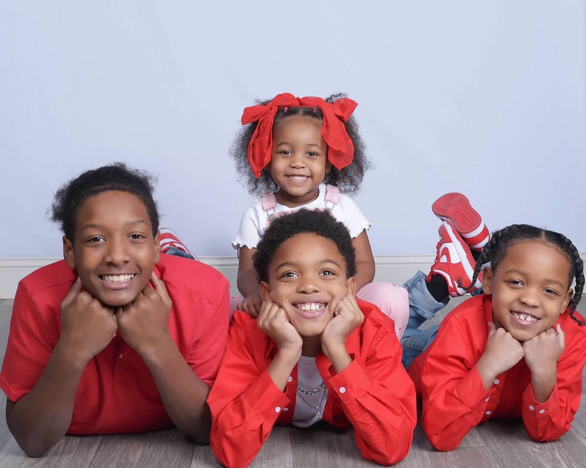 Freeway_AD's tweet image. My babies 🖤 Ps. My daughter took the best pics ❤️ she so perfect 🙏🏾