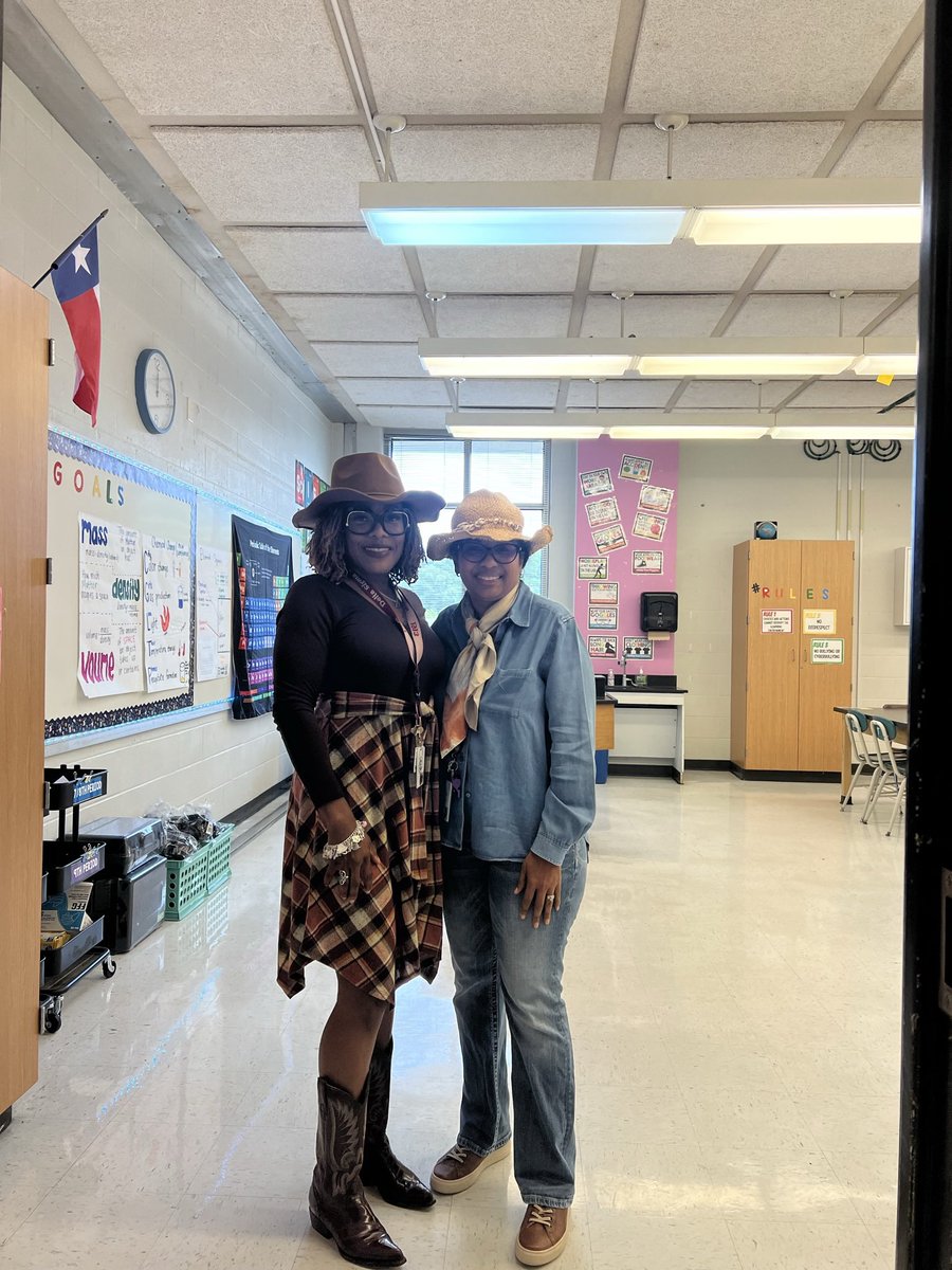 Great memories.. <a href="/reginaldbrown08/">Dr. Reginald Brown</a> <a href="/DeanFearsBrooks/">Mrs. Lisa Fears-Brooks, M.Ed.</a> <a href="/srogers22/">sharmen rogers</a>