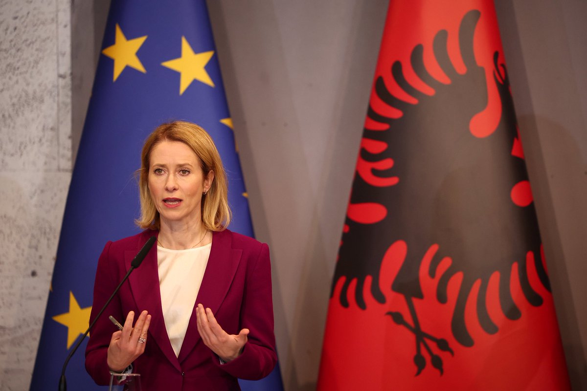 EUAmbAL's tweet image. ”In these turbulent times we need to stick together. Thank you Albania for being such a strong partner of the EU.” HR/VP @kajakallas just concluded her visit to #Albania. 

Her messages: 1/4