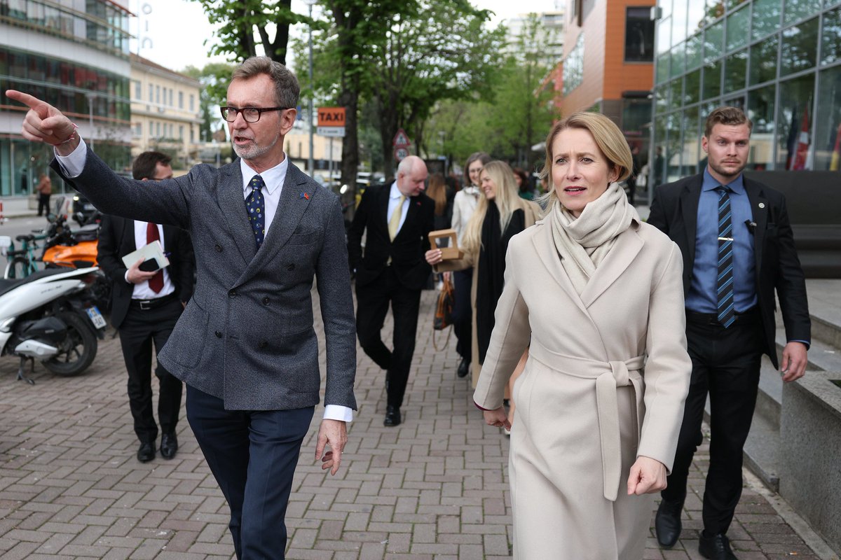EUAmbAL's tweet image. ”In these turbulent times we need to stick together. Thank you Albania for being such a strong partner of the EU.” HR/VP @kajakallas just concluded her visit to #Albania. 

Her messages: 1/4