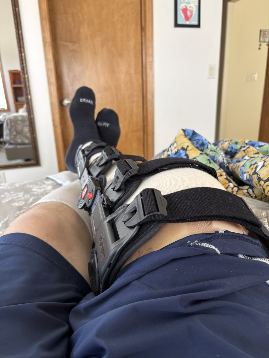 Almost 2 weeks now of not being able to do anything. I don’t know how people can sit around not doing anything. This just about kills me. Healing is coming along. Have a long ways to go. Pretty tough looking out the windows and being stuck inside.