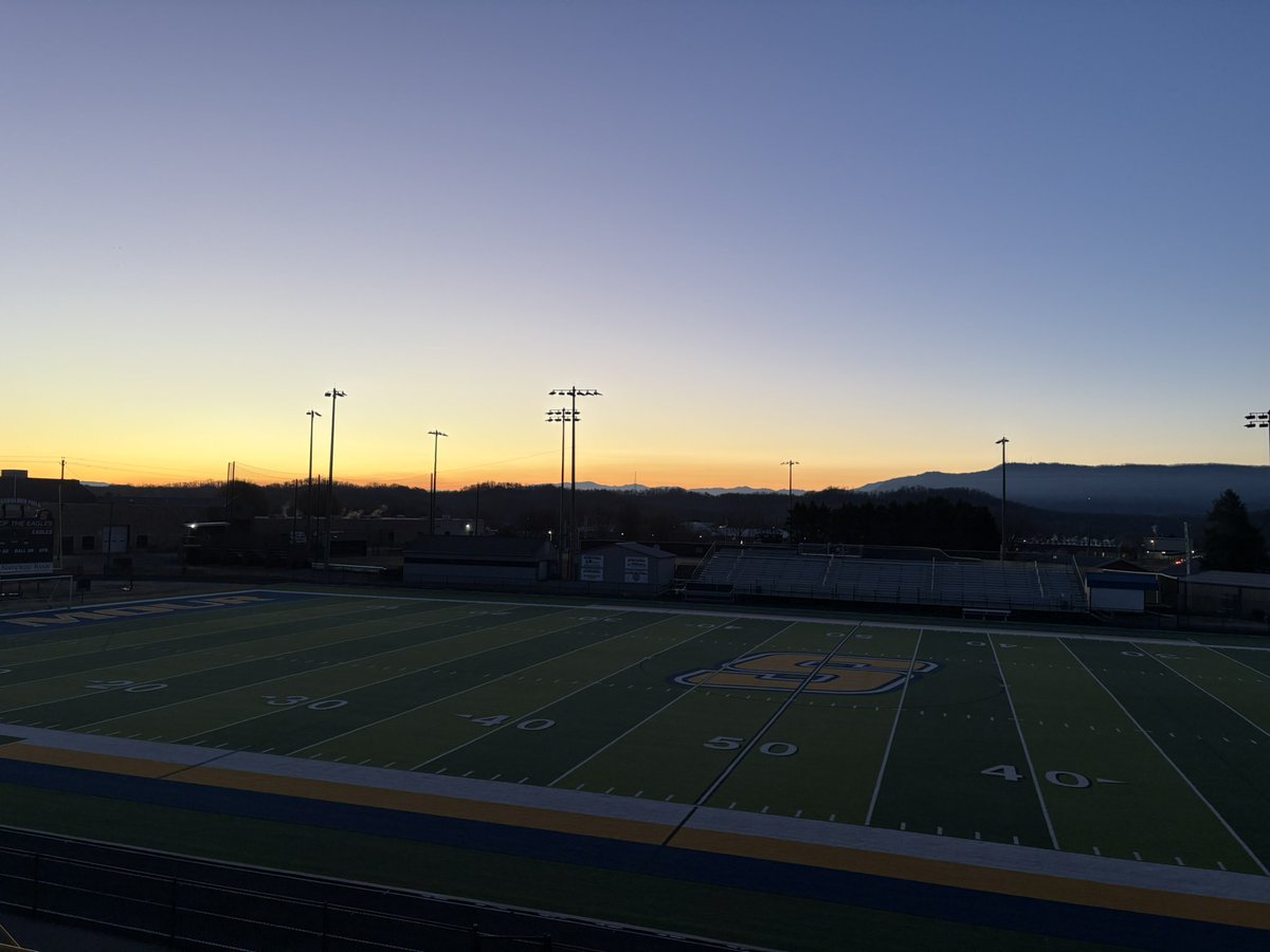 <a href="/SHSEaglesFTBL/">Seymour Eagles Football</a> is searching for assistant coaches on both sides of the ball, positions are flexible.  Teaching opportunities are available &amp; all certifications will be considered. Certified and non-certified are encouraged to apply.
Resumes can be sent to calebolive@sevier.org