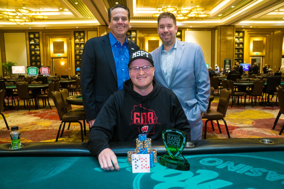 It took an extra day to get it done and one huge comeback to settle the $10,000 Deep Stack.

Josh Reichard was down big against Martin Kabrhel heads-up but battled back to take the title outright for $288,400.

Congrats Josh!

$10K Deep Stack: ow.ly/Pwtu50VwNFk