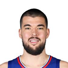 LAClipsDomain's tweet photo. Your favorite center's worst nightmare #MrPerfect #DPOY https://t.co/YceGneh9R7