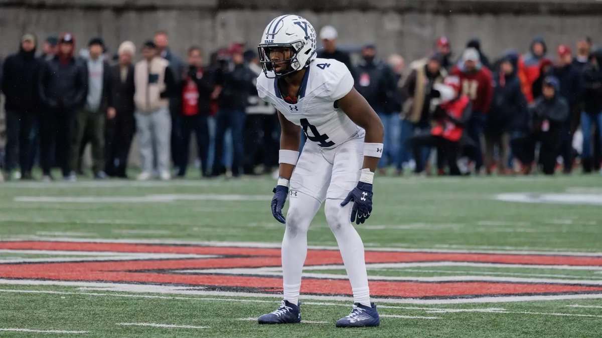 Sam_Venard18's tweet image. A huge thank you to @CoachRenoYale for the camp and visit invite! I’m really excited about competing at the @yalefootball camp this summer and can’t wait to explore the Yale campus!
@VHSFootball_19 @CoachMillz_ @PrepRedzoneIN @IndianaPreps @WRHitList @widereceivermag