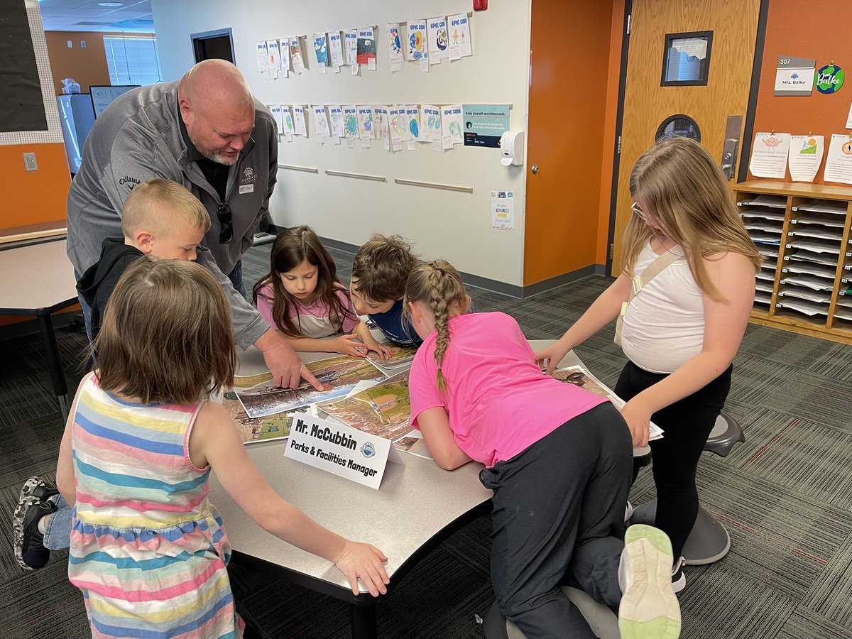 Erin McKenzie (@erin_mckenzie9) on Twitter photo The last 2 days Studio One has had parent visitors come in to share about their careers for our Community PBL. They told us about their jobs and how they help the community. <a href="/EpicElementary/">EPiC Elementary</a> <a href="/AndMMilestogo/">Miranda Miles</a> #sharethegoodlps #lpsepic The last 2 days Studio One has had parent visitors come in to share about their careers for our Community PBL. They told us about their jobs and how they help the community. <a href="/EpicElementary/">EPiC Elementary</a> <a href="/AndMMilestogo/">Miranda Miles</a> #sharethegoodlps #lpsepic