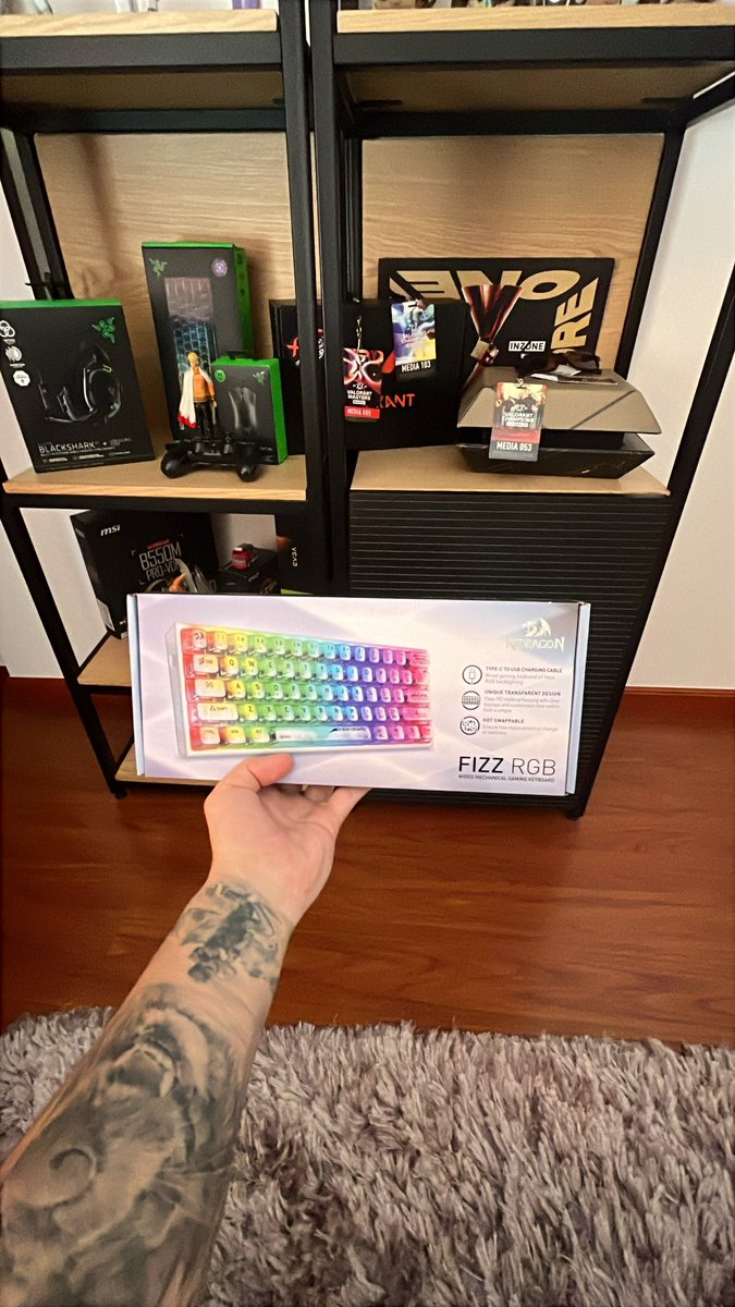 perdomix's tweet image. 💥 ¡SORTEO FIZZ REDRAGON! 💥

¿Quieres participar en este SORTEO? Aquí te dejo cómo hacerlo:

1️⃣ Sígueme en TW, IG y X
2️⃣ Dale rt y like a la publicación de X y comenta en mi ultimo post de IG.
3️⃣ Etiqueta a 2 amigos.

🔝 Si eres suscriptor, ¡tendrás más chances x5 de ganar!