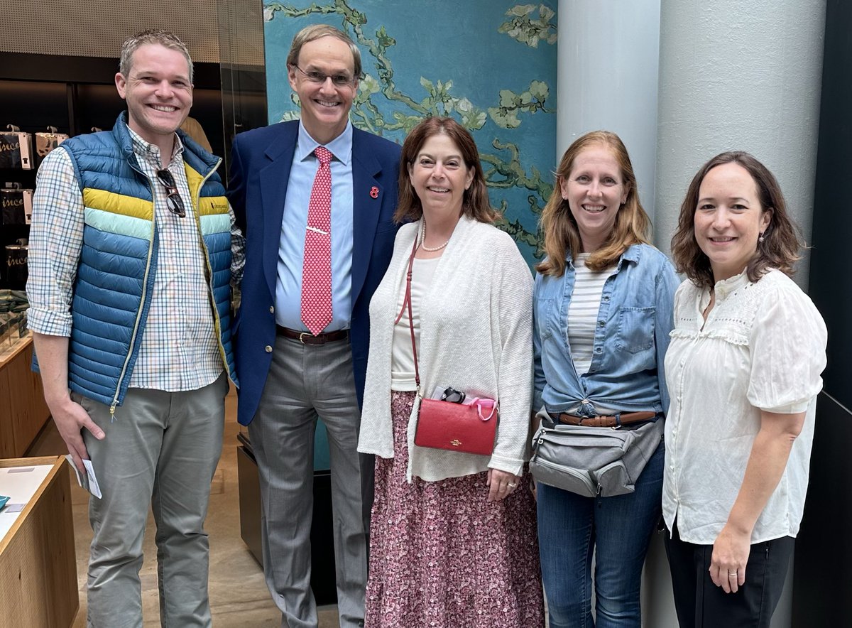 Roger Blumenthal (@rblument1) on Twitter photo Congrats to 2 β¦<a href="/CiccaroneCenter/">Johns Hopkins Ciccarone Center</a>β© superstars: Dr. β¦<a href="/TLeucker/">Thorsten Leucker</a>β© won the Fred Brancati Mentorship Award & my long-time close collaborator Dr. β¦<a href="/WendyPost9/">Wendy Post</a>β© was the recipient of the David Levine Mentorship Award. Thanks to β¦<a href="/AllisonGHaysMD/">Allison G. Hays, MD</a>β© for her support! Congrats to 2 β¦<a href="/CiccaroneCenter/">Johns Hopkins Ciccarone Center</a>β© superstars: Dr. β¦<a href="/TLeucker/">Thorsten Leucker</a>β© won the Fred Brancati Mentorship Award & my long-time close collaborator Dr. β¦<a href="/WendyPost9/">Wendy Post</a>β© was the recipient of the David Levine Mentorship Award. Thanks to β¦<a href="/AllisonGHaysMD/">Allison G. Hays, MD</a>β© for her support!