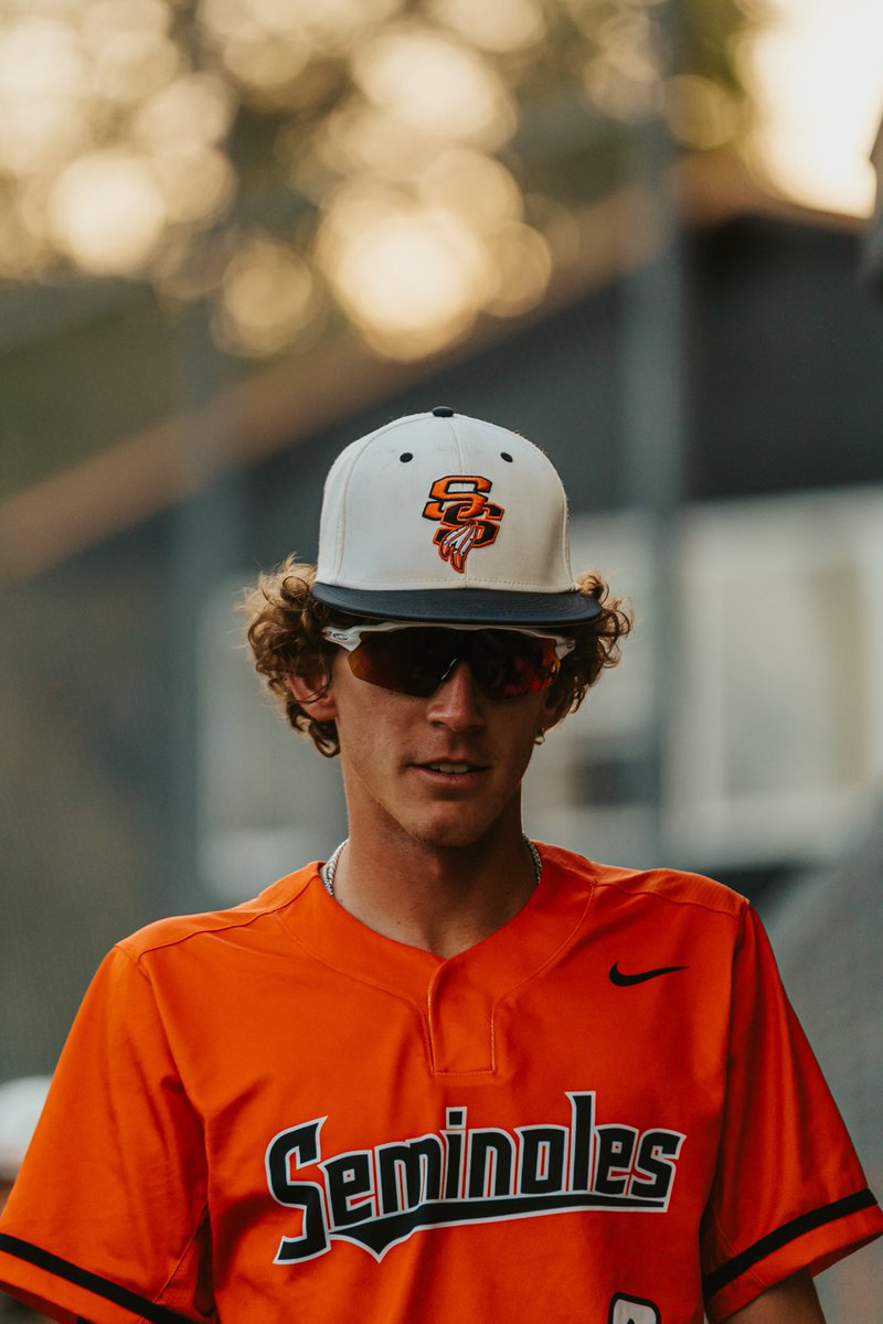MGrim2025's tweet photo. Game Day. 
Seminole VS Lake Mary.

@BUncommitted
@PG_Scouting
@EliteRecruits_ @CoastRecruits @DirectRecruits 
@UncommittedStud @PGCollegeBall @SQZ_Orlando @SQZBaseball https://t.co/KCHKqxqEBW