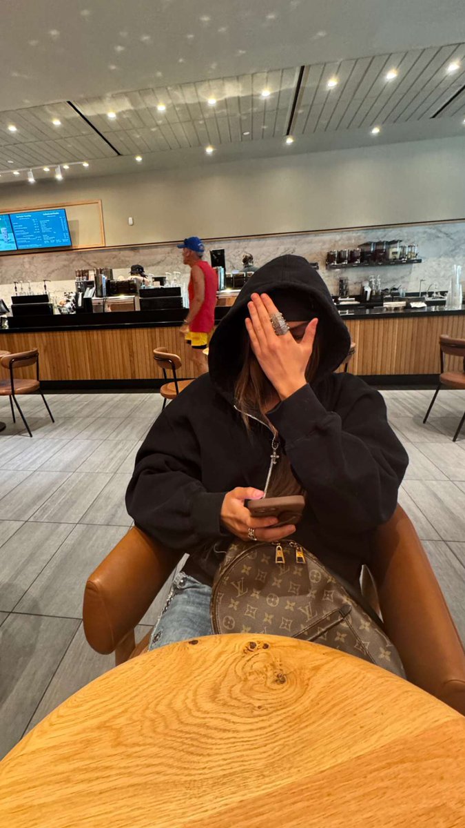 Parishilinski tweet media