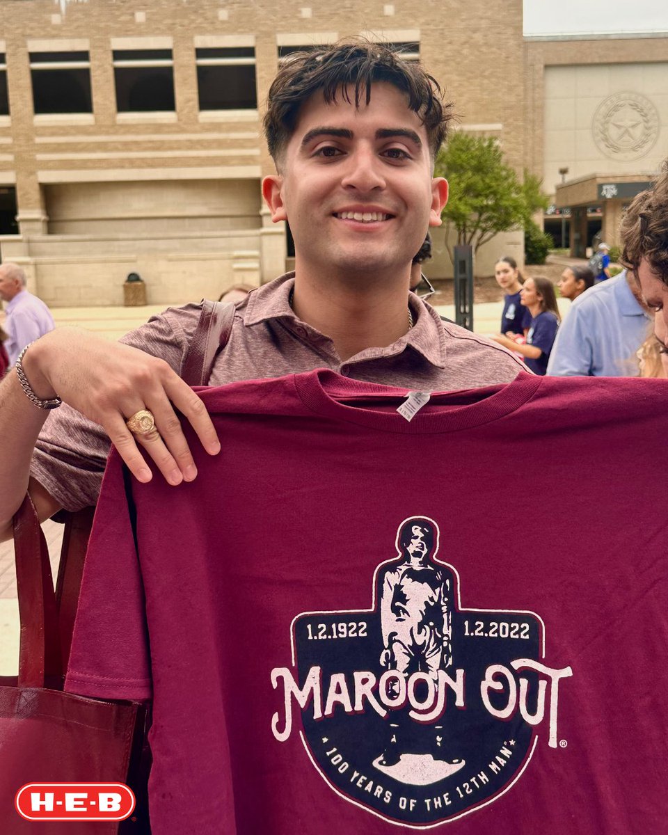 MaroonOut's tweet photo. From cheers to chills (and happy tears 🥹), Ring Day was everything we hoped for 💍✨ Big thanks to @heb for bringing the spirit and sparkle! 💫💖 Here’s to tradition and the Aggie Ring. Gig 'em! ❤️ 

#maroonout #tamu #btho #aggiering https://t.co/CznngYLbNy