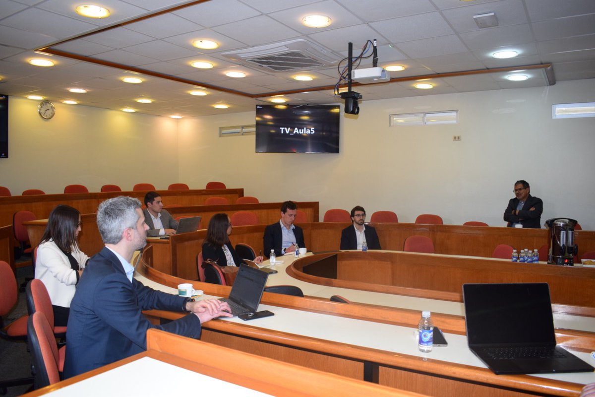 GonzaloCHavezA's tweet image. En la ePC-UCB recibimos al equipo de Harvard y al proyecto Bolivia 360 @marceloclaure . Soñamos juntos un nuevo país. Porque el debate de ideas es la chispa de todo cambio real. ¡Es hora de pensar, proponer y transformar Bolivia!  #ePCUCB #vivalaeducacioncarajo