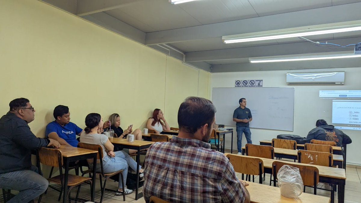 #EntéraTEEBCS  

El día de ayer el TEEBCS arranco nuevamente con el proyecto “Universo”, en la Universidad Mundial Campus La Paz, dentro de nuestras Jornadas de Acceso a la Justicia Electoral Inclusiva, dirigido a jóvenes universitarios. 
#TuTribunalCercano