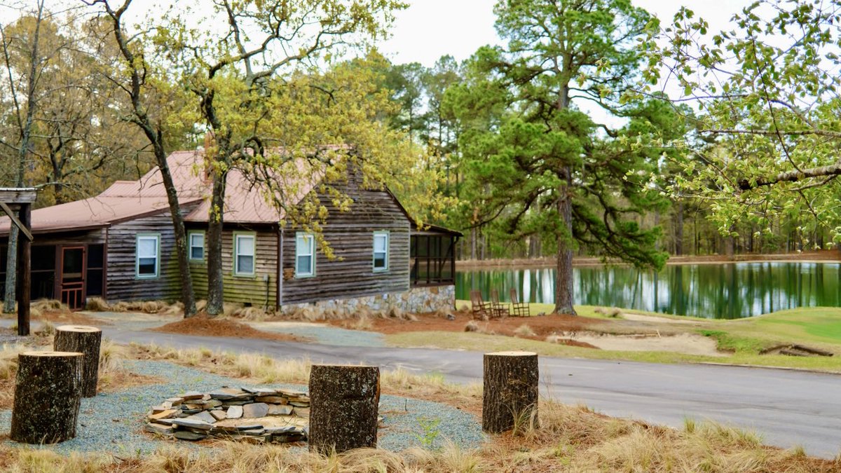 TobaccoRoadGolf's tweet photo. How about a new 🔥pit at Stewart Cabin? https://t.co/1LvSh2yjhd