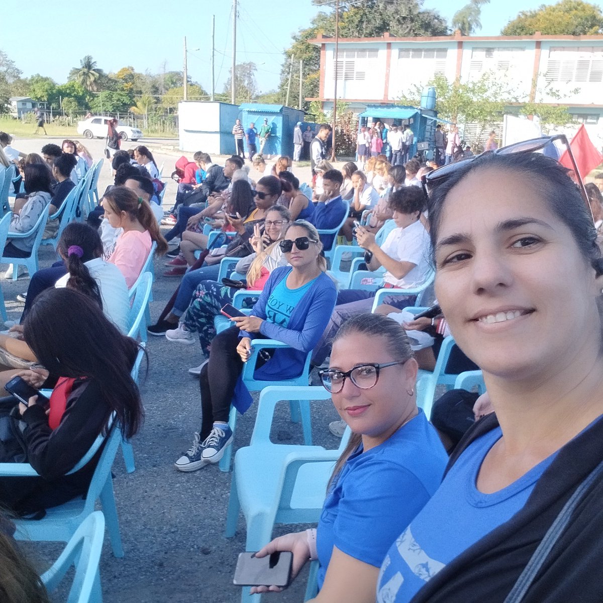 BenitezIpe51421's tweet photo. Gran Representación de nuestro #ipesconradobenítez participa en el acto municipal en Conmemoración a los aniversarios #63UJC y #64OPJM , muchas felicitaciones a todos #SiempreJoven 
#FEEMTunera https://t.co/Eg77iwGLIE