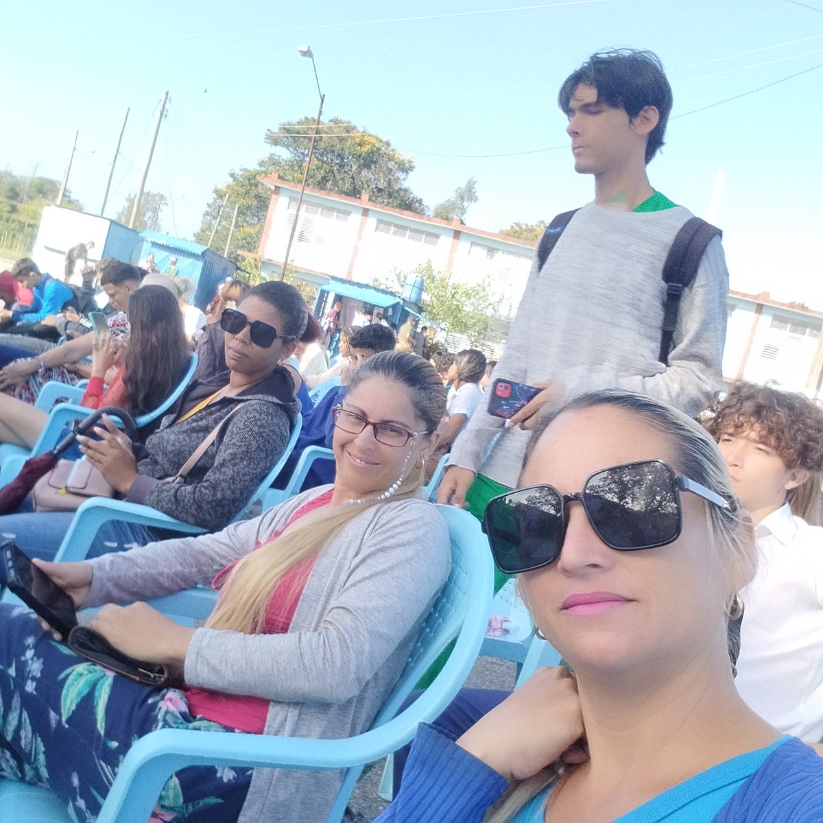 BenitezIpe51421's tweet photo. Gran Representación de nuestro #ipesconradobenítez participa en el acto municipal en Conmemoración a los aniversarios #63UJC y #64OPJM , muchas felicitaciones a todos #SiempreJoven 
#FEEMTunera https://t.co/Eg77iwGLIE