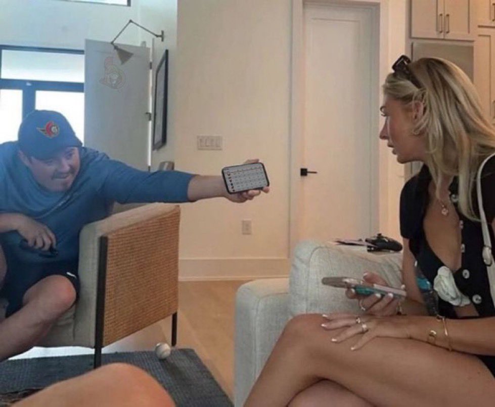 jackrichrdson's tweet image. Me showing my loving girlfriend the standings every night #GoSensGo