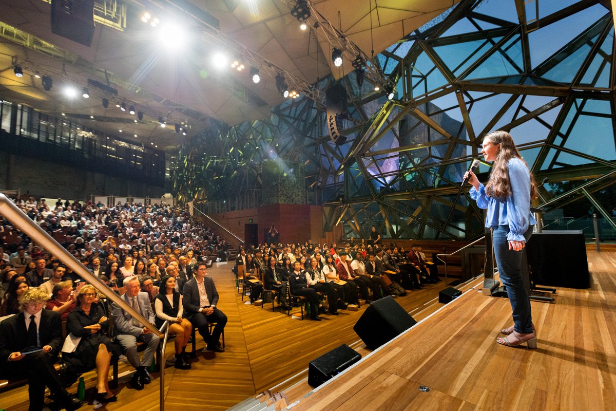 victoriauninews's tweet photo. Meet Amanda Pudelka. An international performer, aspiring psychologist, and current VU student who’s just been named a Western Chances scholarship recipient. She’s proof that talent in the west is thriving – thanks to support from Western Chances, @Transurban &amp; @Melair. https://t.co/902csSQic0
