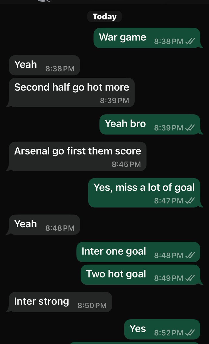 11whiteiti's tweet photo. We are win the cup 🏆❤️🤍# arsenal https://t.co/2oeS0CstYI