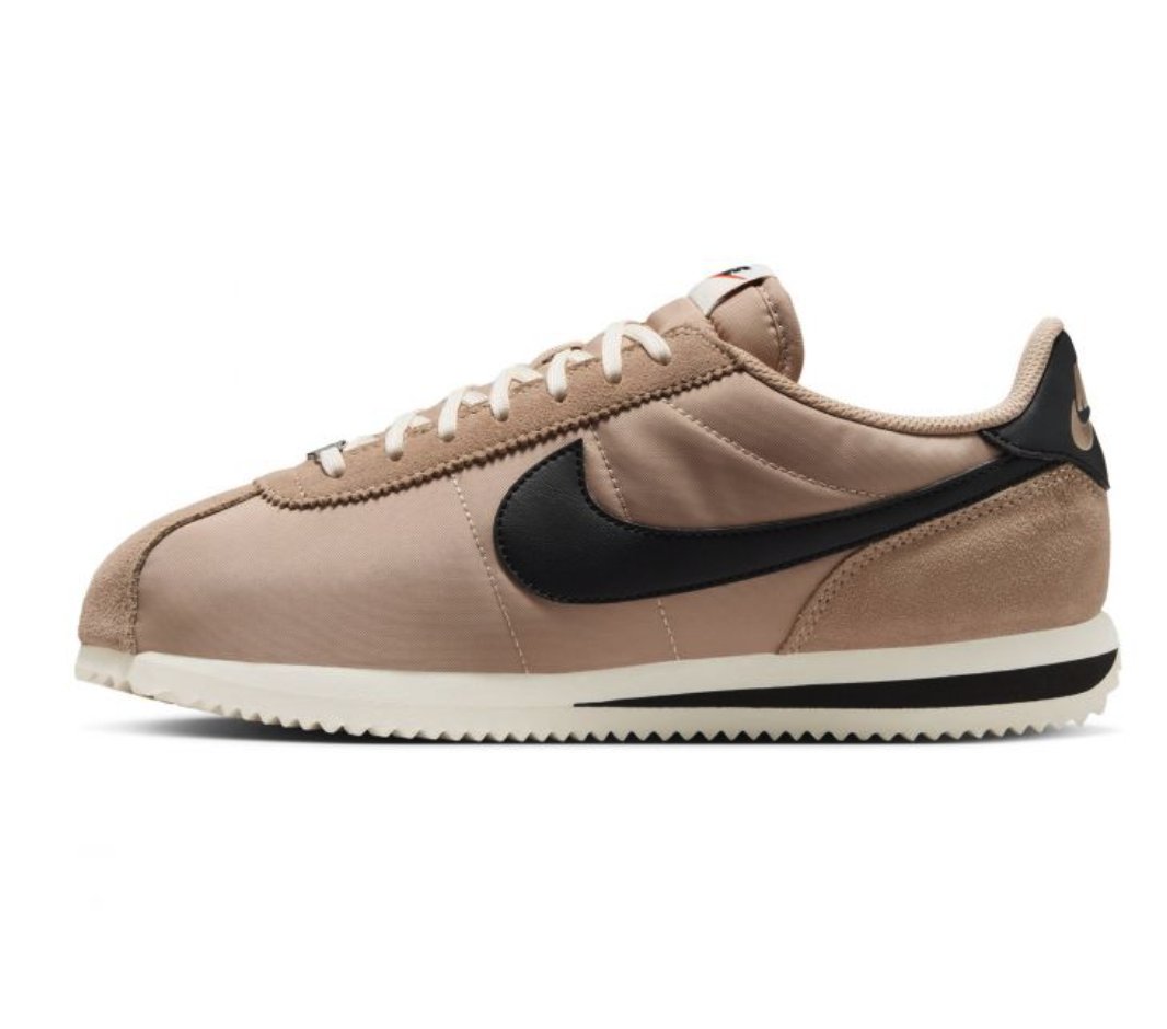 Ad: Women’s Nike Cortez ‘Desert/Black/Sail’ dropped via Shiekh => bit.ly/42BToyf
