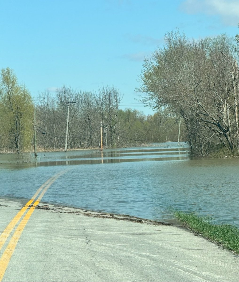 HCBOE's tweet photo. Due to the flooding and numerous road closures in Hopkins County, Hopkins County Schools will be closed on Wednesday, April 9, 2025. Hopkins County Schools will be utilizing a disaster relief day. Students should complete their HCS@Home Day 13 assignments. https://t.co/chAB2UNvO6