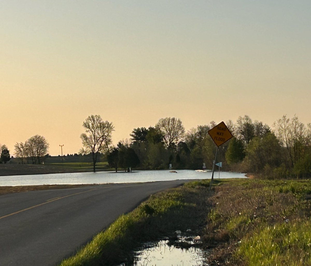 HCBOE's tweet photo. Due to the flooding and numerous road closures in Hopkins County, Hopkins County Schools will be closed on Wednesday, April 9, 2025. Hopkins County Schools will be utilizing a disaster relief day. Students should complete their HCS@Home Day 13 assignments. https://t.co/chAB2UNvO6