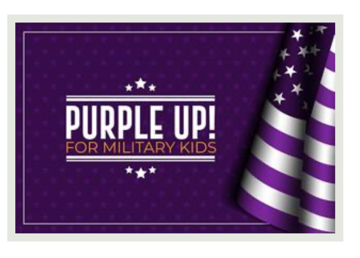 Ile_Rios's tweet photo. Miércoles - Día de vestirse de color púrpura para demostrar apoyo por las familias militares.

Wednesday - Wear purple to support the military families.

@FallsChurchHS https://t.co/KO1HZQK7Hm
