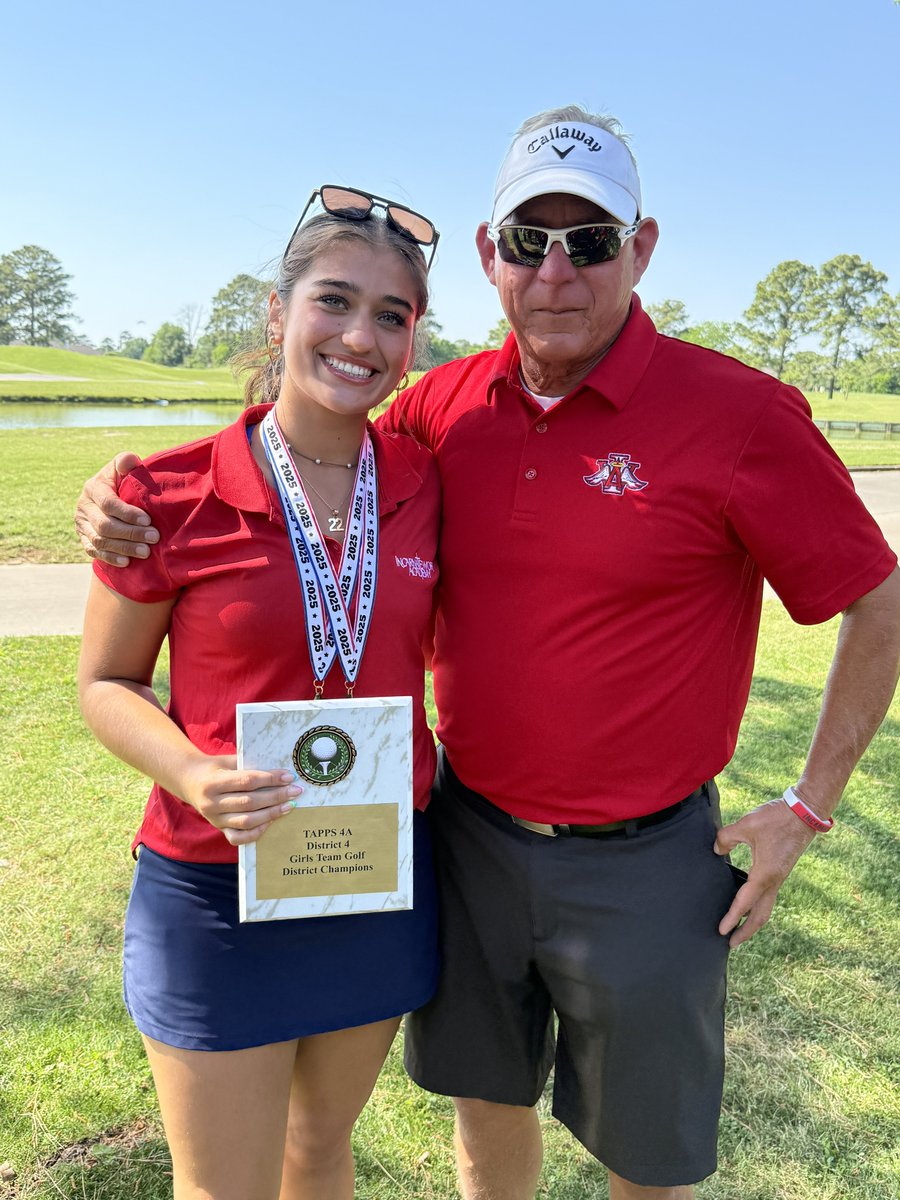 AbbeyMarie221's tweet photo. District golf tournament complete: I placed third overall and our team won 1st…District champions!! Next stop San Antonio for Regionals https://t.co/oJ34kF5KbQ