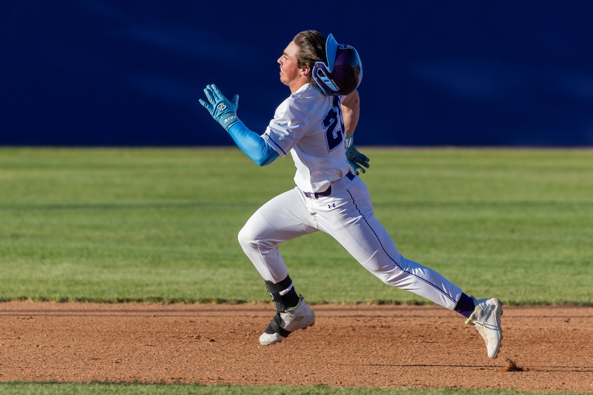 Saskatoon Berries tweet media