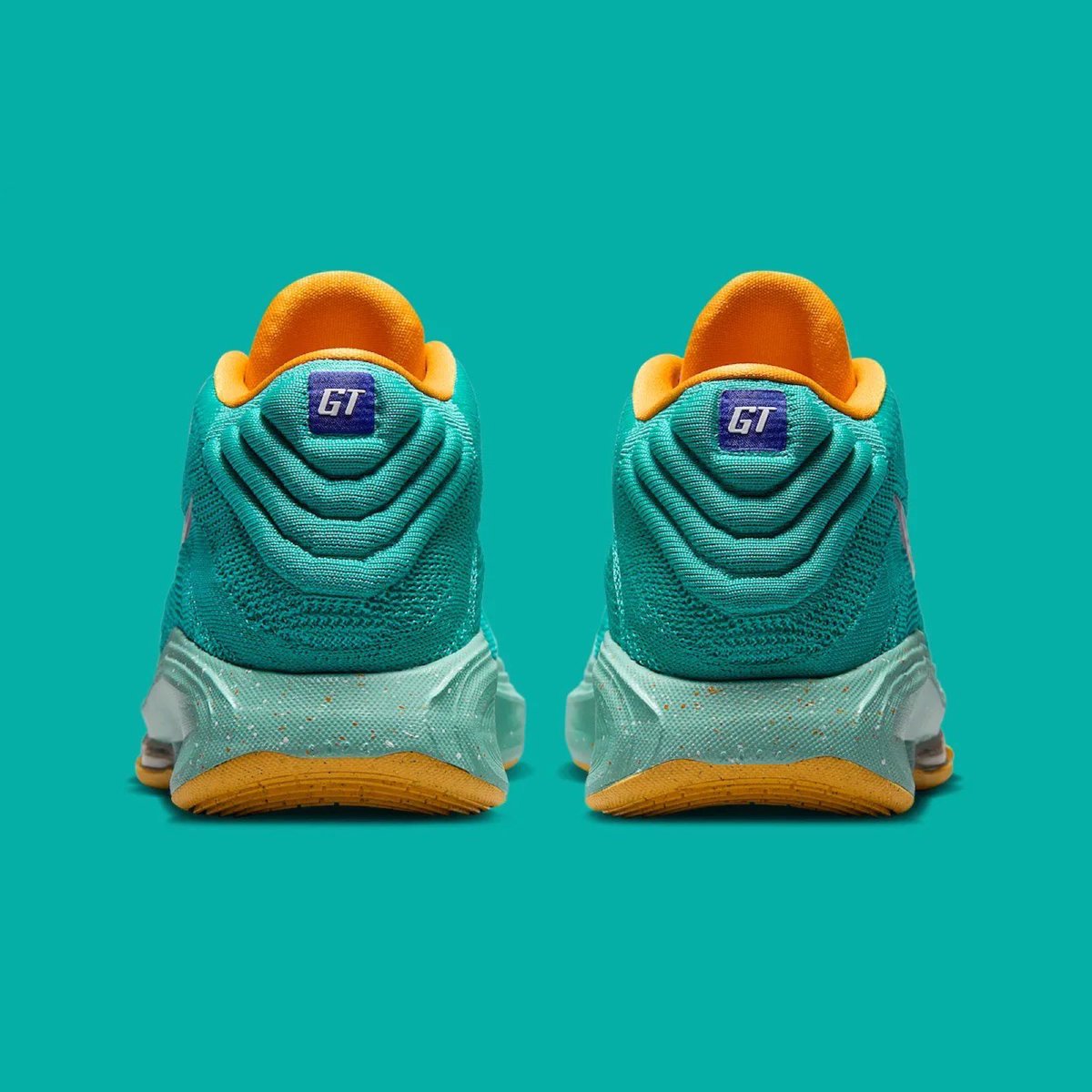 SBDetroit's tweet photo. OFFICIAL PHOTOS: Victor Wembanyama x Nike GT Hustle 3 "Dusty Cactus" 👽 

COMING SOON:  https://t.co/8rpb8xCKvu https://t.co/hgw9DnrPn1