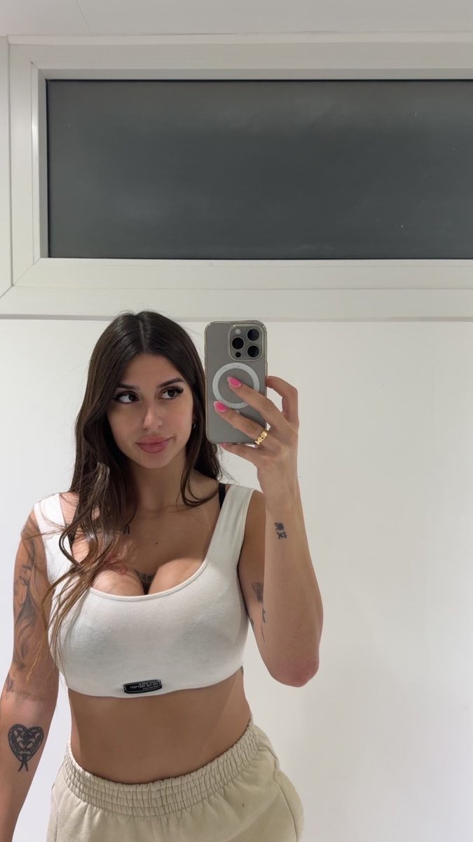 Content from mickybabbyyy