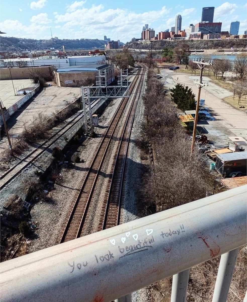 pghgraffiti tweet media