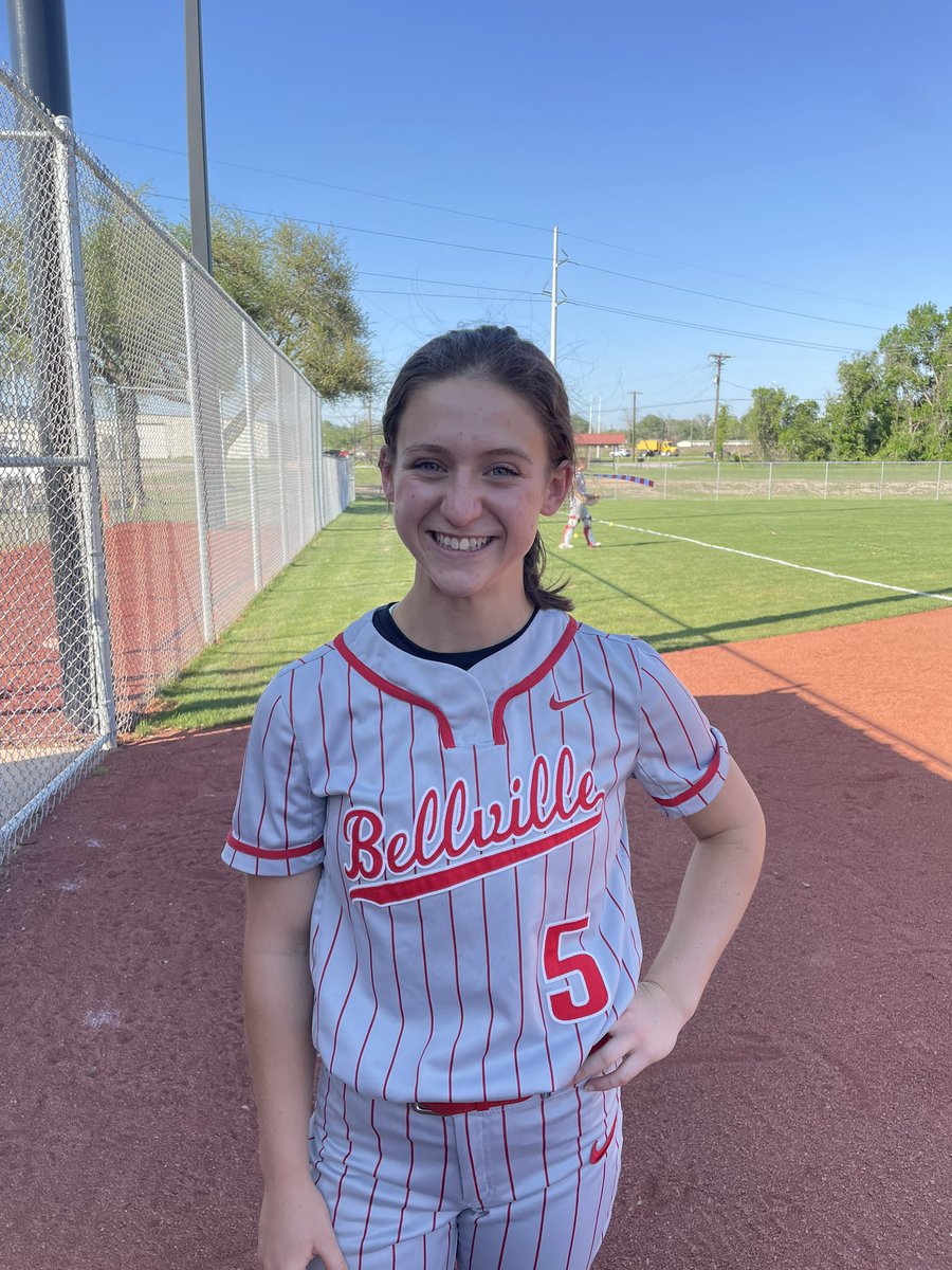 Almost game time with the birthday girl!! 

Happy Birthday to freshman Maya Khoryati! 🎉♥️