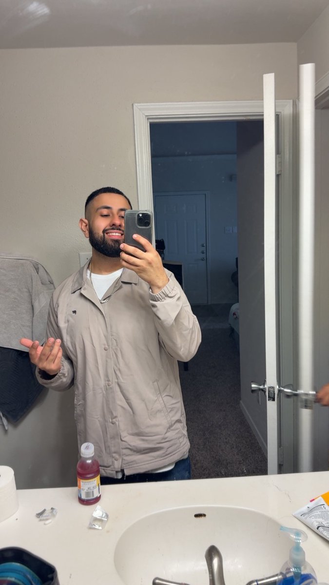 Bootlegkhaled's tweet image. 