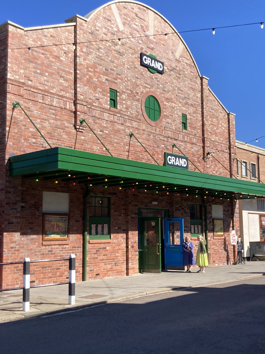 Sarah 🇺🇦 tweet media