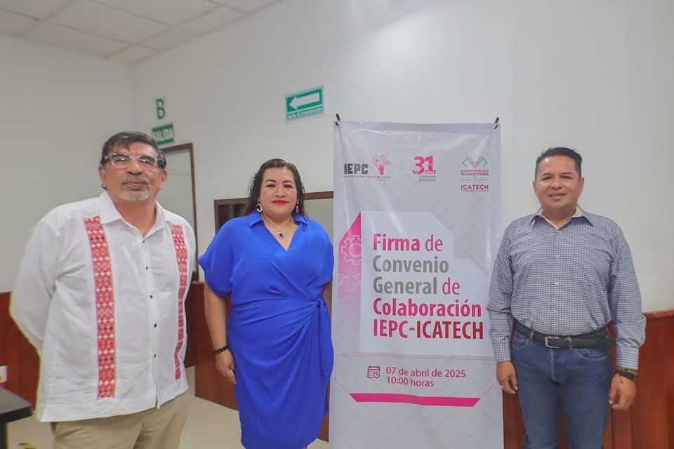 IcatechOficial's tweet photo. En #Icatech #Chiapas estamos comprometidos con el crecimiento de cada trabajador. Por eso, apostamos por brindarles capacitación de calidad que les permita desarrollar sus habilidades y alcanzar nuevas metas en su carrera profesional.
#CEM78 🦉♥️♠️
#Humanismo_Transformador 🐾🐾🐾 https://t.co/Rf81lrjg1h