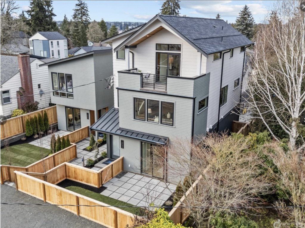 CRE8CapitalFund's tweet photo. Latest “For Sale” single family, accessory dwelling, and detached accessory dwelling.  One week on market and all sold!  #RETwit https://t.co/UrfzYbMTAD