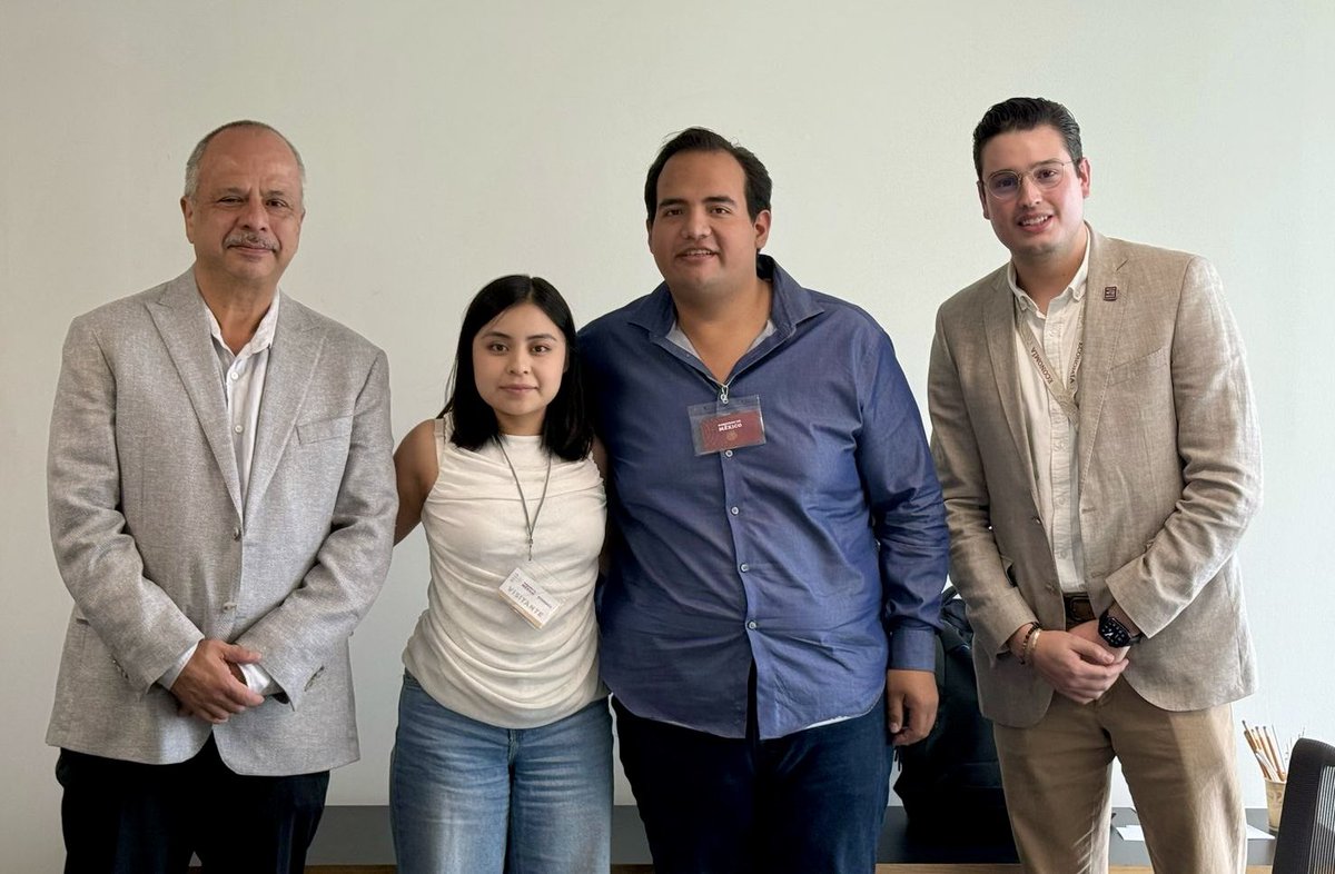 luisgure tweet media