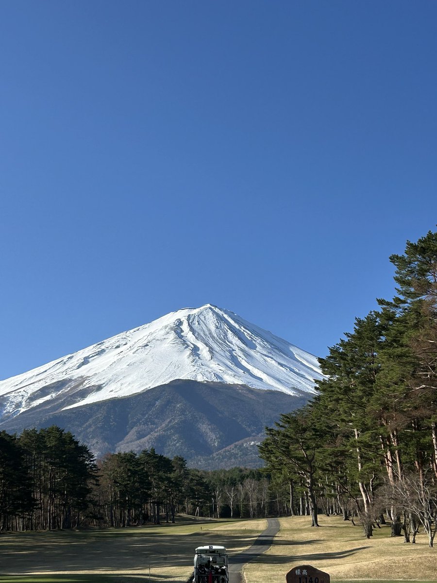 gingercat_DQX's tweet photo. おはよう、富士山 https://t.co/UJ1BuuDR9C
