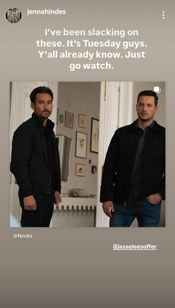 Ocelotl_Mx's tweet photo. 🫠 Supporting him!!! 🫂💛
🤳JH©

#JesseLeeSoffer🤍
#WesleyMitchell #WesMitchell #JesseFBIEra #FBIInternational #Int417
#Family #JennaHindes #WeLoveYouJesse #JayHalstead #LifeAfterPD #FBITuesdays https://t.co/2pmvoyVIjv
