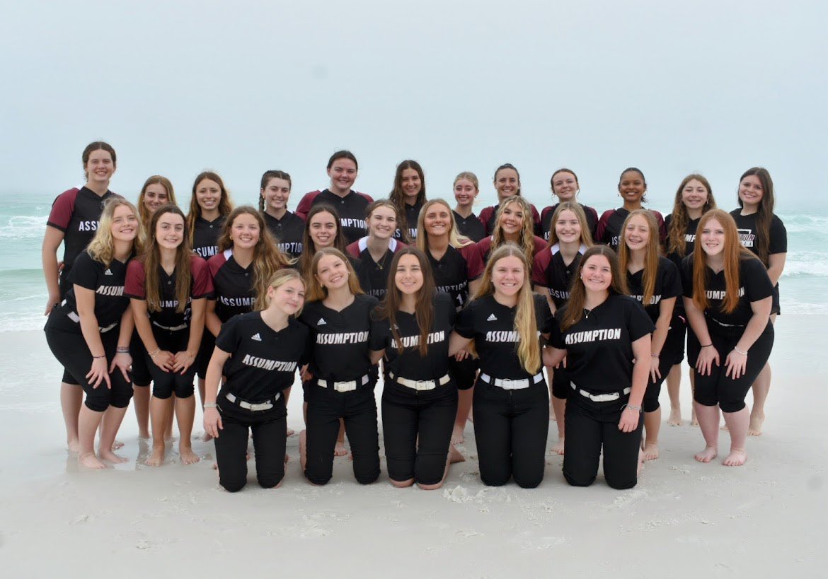Your Rockets traveled to Ft Walton Beach over spring break to compete in the Beach Bash. Varsity finished the week 5-0 and JV finished the trip 3-1.